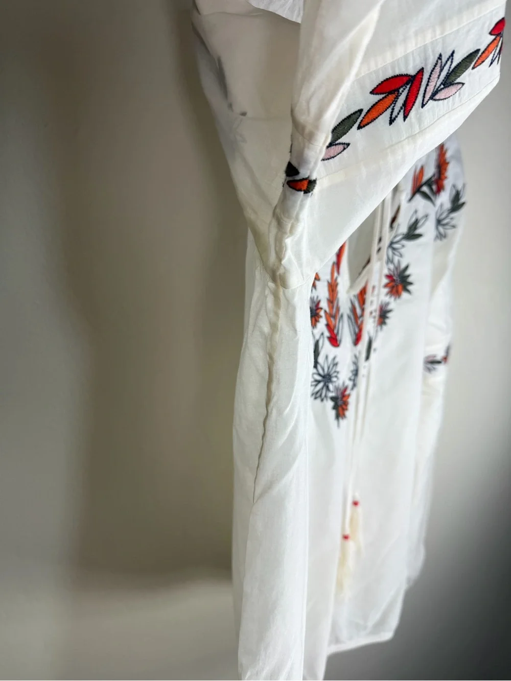Tory Burch White Tunic Blouse with Red & Black Floral Embroidery